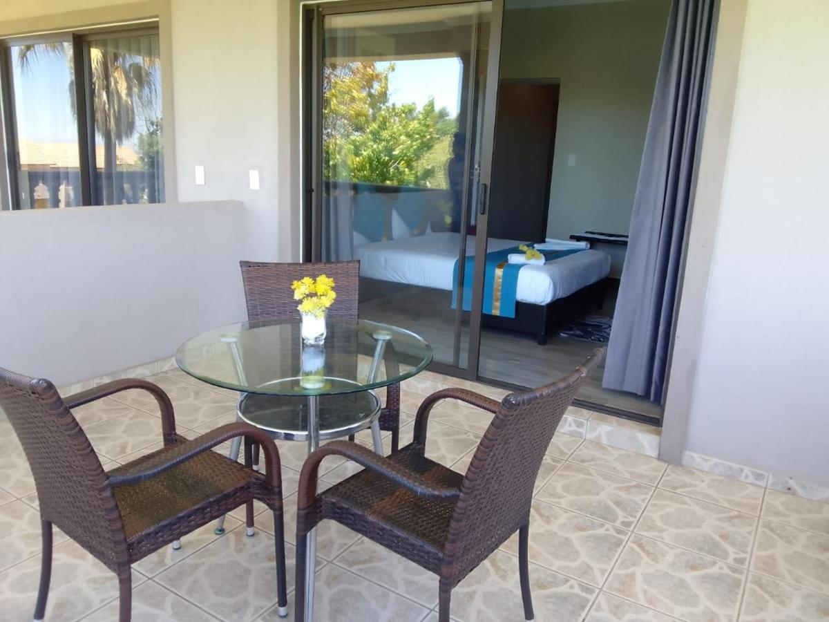 Atlantic Pearl Guest House Midrand Bagian luar foto