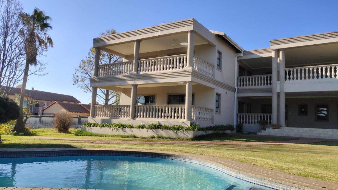 Atlantic Pearl Guest House Midrand Bagian luar foto